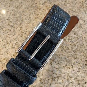 NWOT LEJON MEN’S LEATHER BELT 34